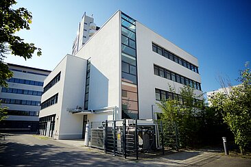 Das HRZ-Gebäude auf dem TGS-Gelände